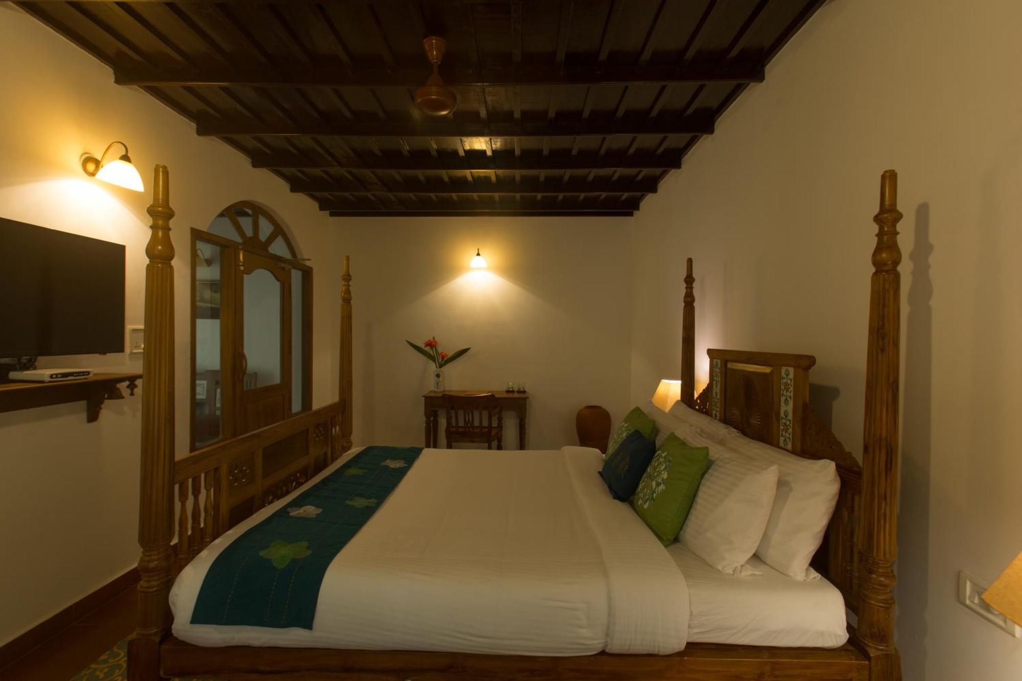 Palmgrove Lake Resort Alappuzha Eksteriør billede