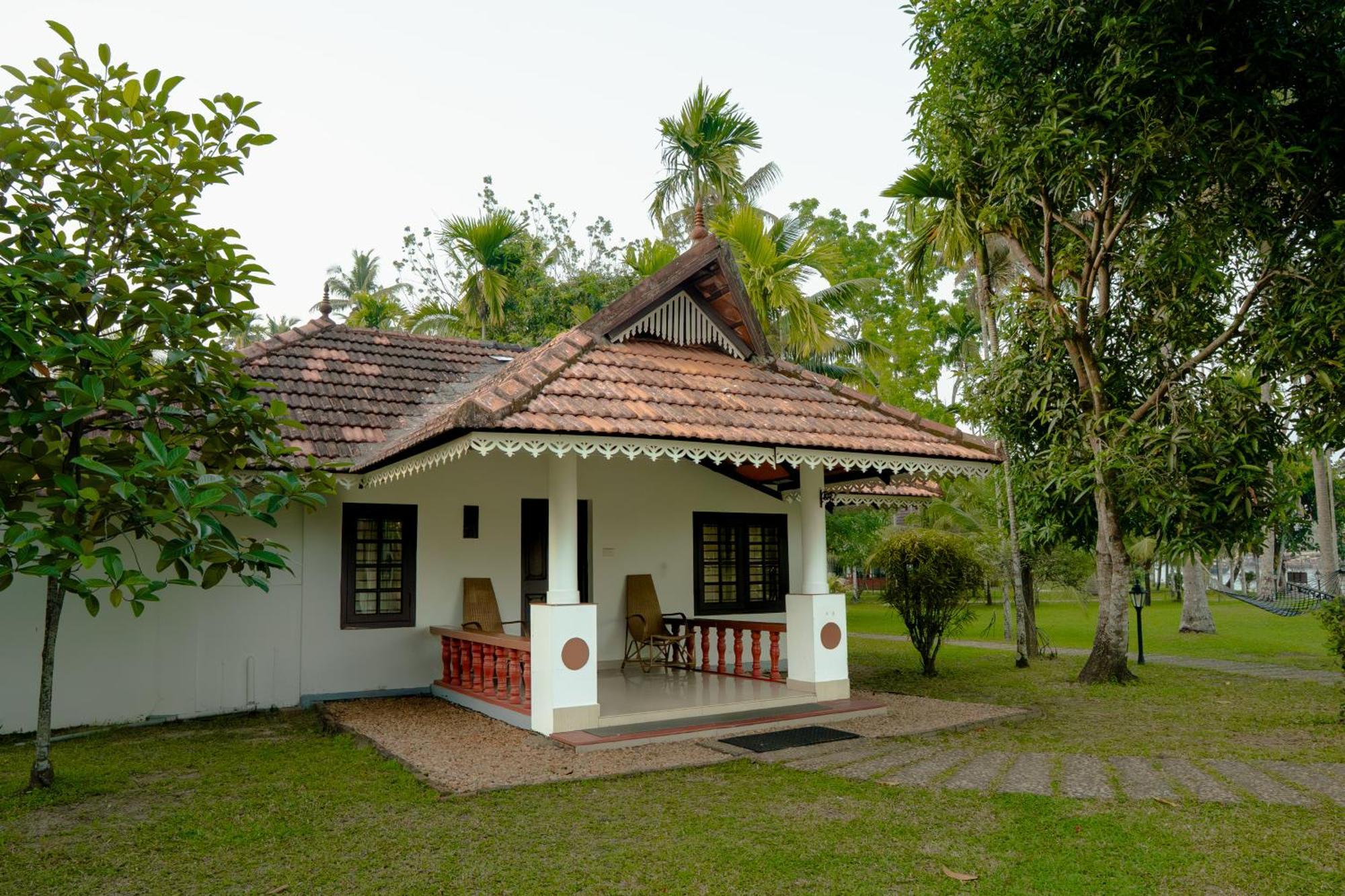 Palmgrove Lake Resort Alappuzha Eksteriør billede