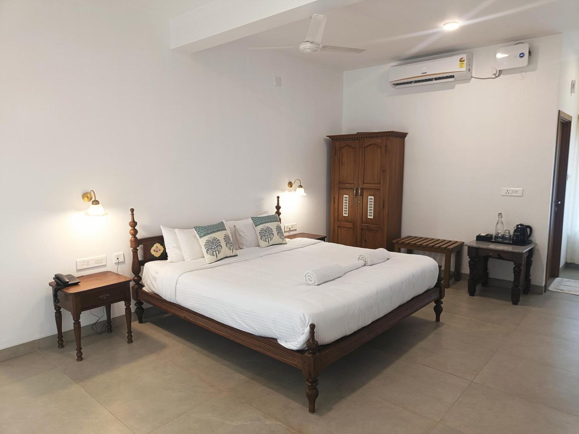 Palmgrove Lake Resort Alappuzha Eksteriør billede